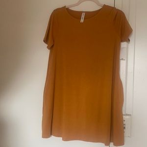 Orange dress with pockets